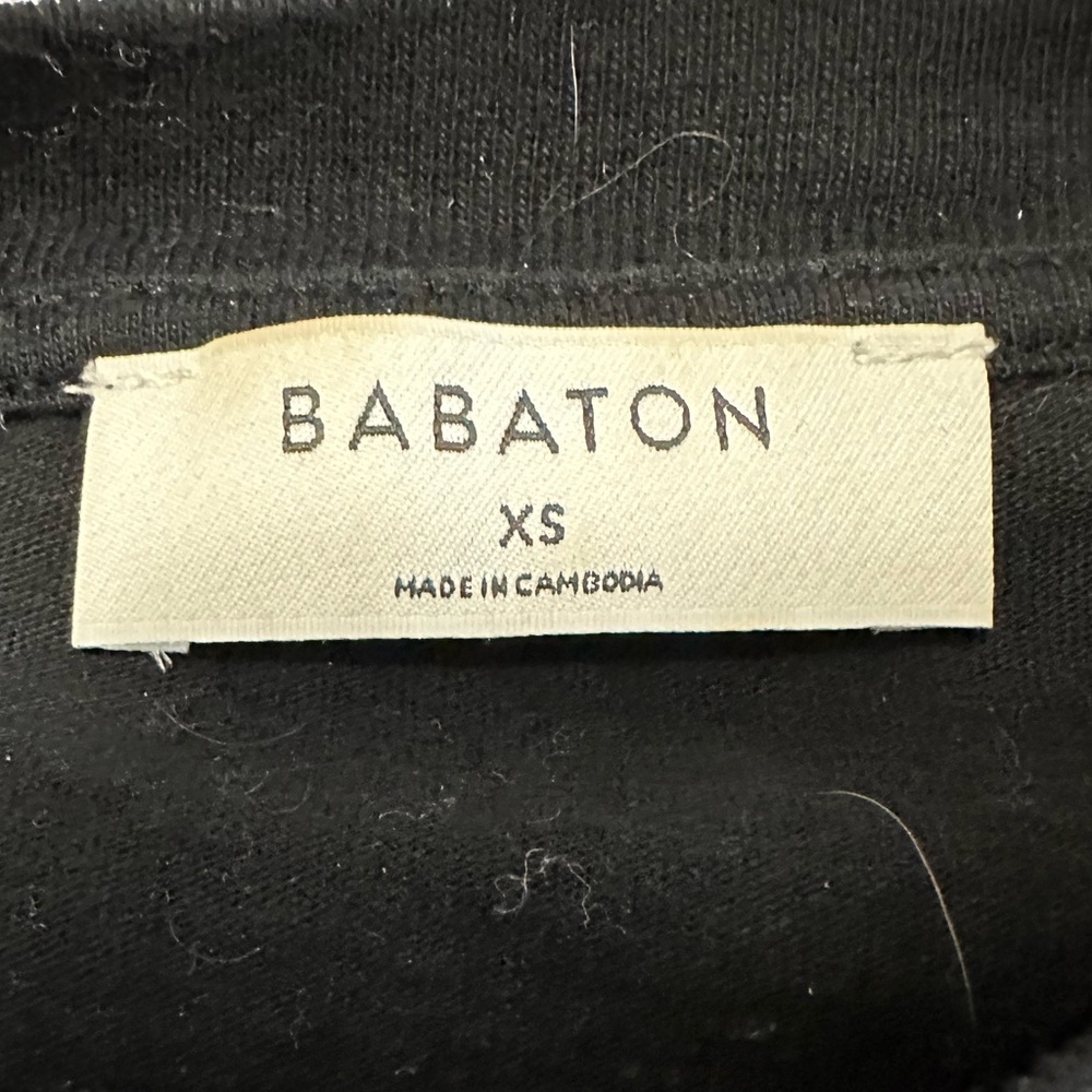2 Babaton Shoulder Pad T-shirts - Picture 3 of 3